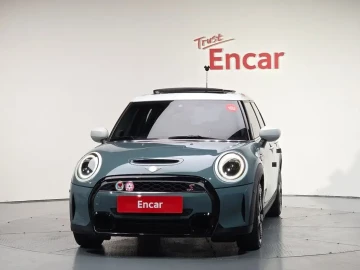 2023 Mini  с пробегом 14 295 км