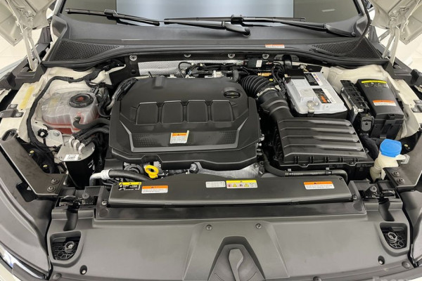 2022 Volkswagen Arteon с пробегом 70 574 км