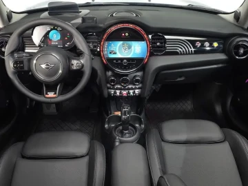 2023 Mini  с пробегом 14 295 км