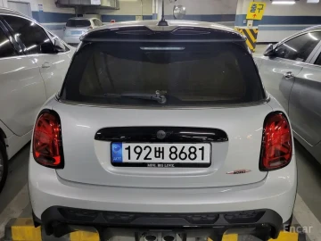 2022 Mini  с пробегом 21 000 км