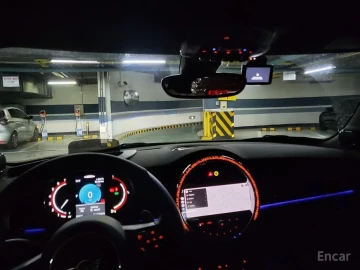 2022 Mini  с пробегом 21 000 км
