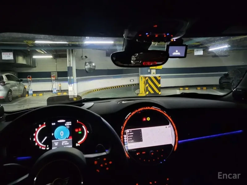 2022 Mini  с пробегом 21 000 км