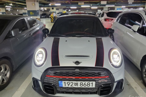 2022 Mini  с пробегом 21 000 км