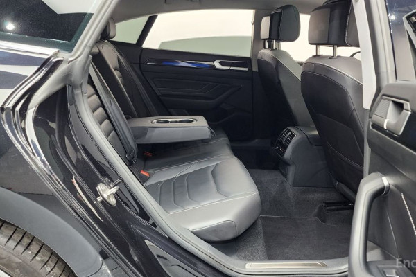 2023 Volkswagen Arteon с пробегом 36 154 км