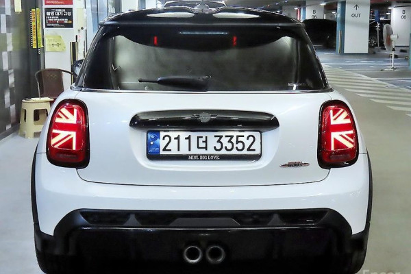 2023 Mini  с пробегом 33 755 км
