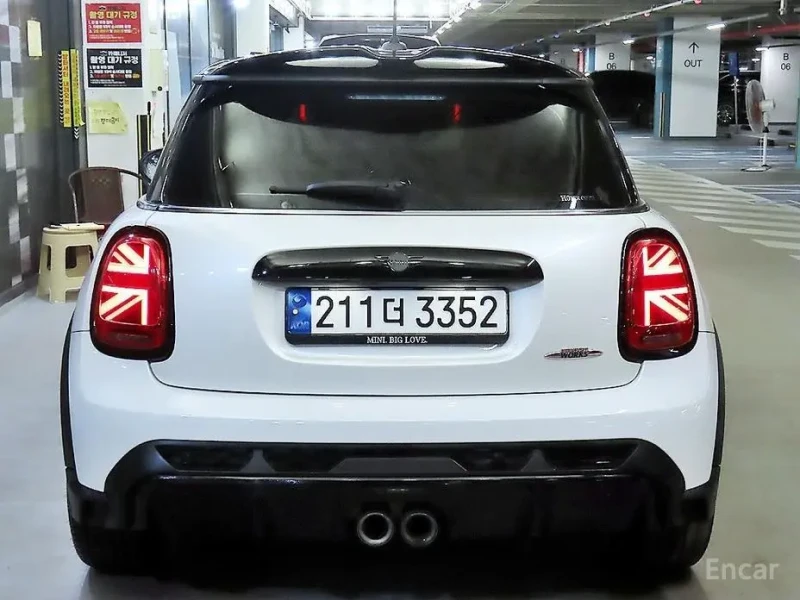 2023 Mini  с пробегом 33 755 км