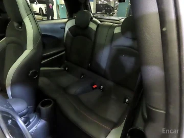2023 Mini  с пробегом 33 755 км