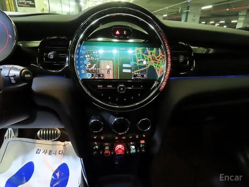 2023 Mini  с пробегом 33 755 км