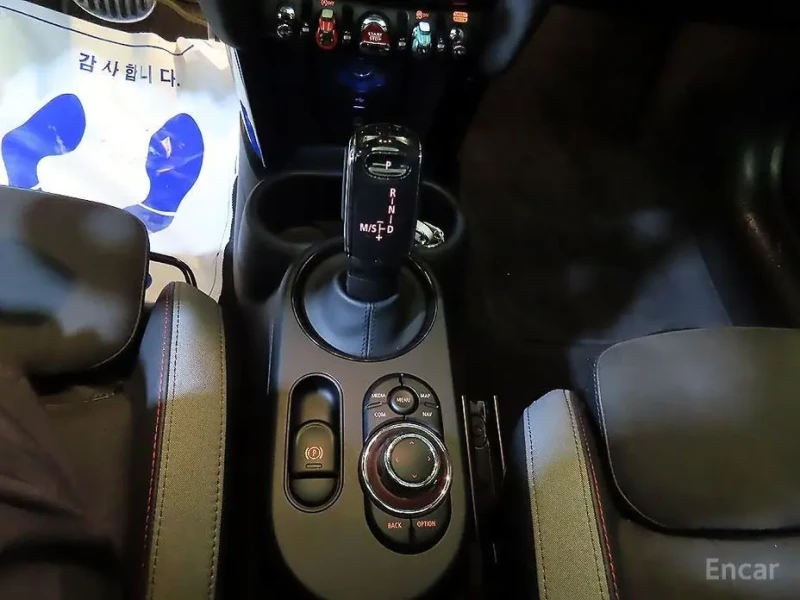 2023 Mini  с пробегом 33 755 км