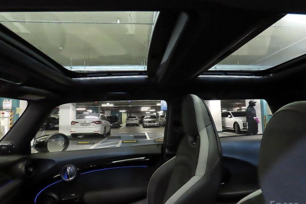 2023 Mini  с пробегом 33 755 км