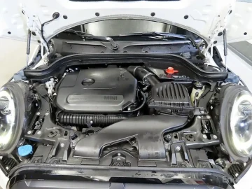 2023 Mini  с пробегом 33 755 км