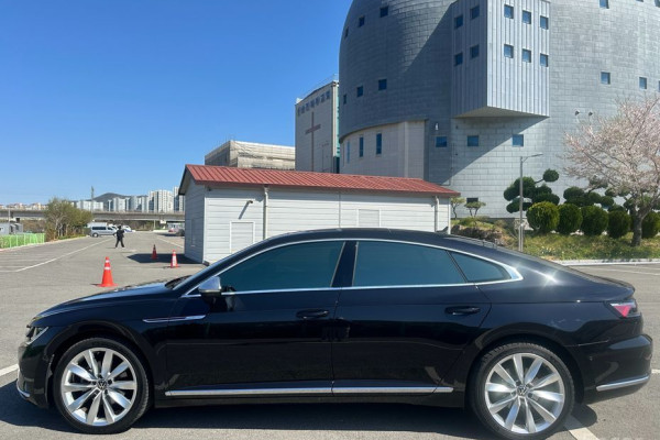 2022 Volkswagen Arteon с пробегом 76 600 км