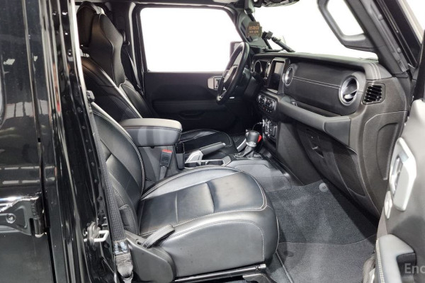 2022 Jeep Wrangler с пробегом 33 654 км