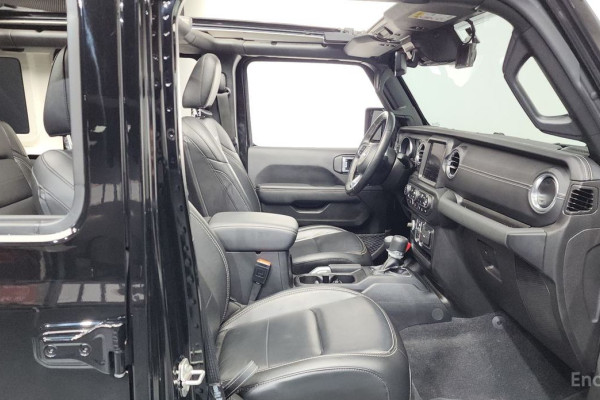 2022 Jeep Wrangler с пробегом 27 369 км