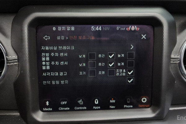 2022 Jeep Wrangler с пробегом 27 369 км