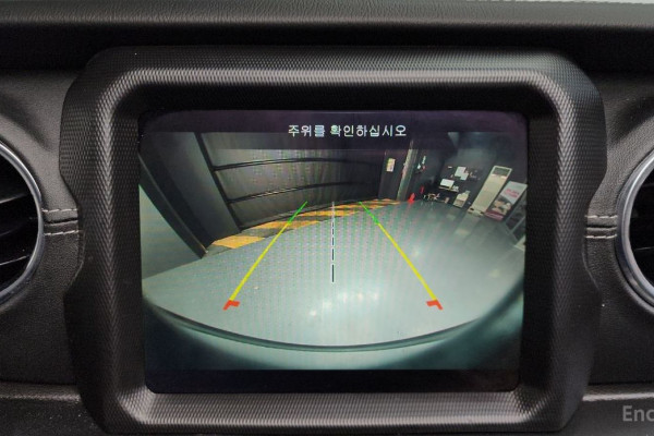 2022 Jeep Wrangler с пробегом 27 369 км