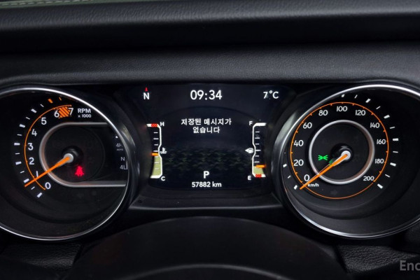 2023 Jeep Wrangler с пробегом 57 882 км