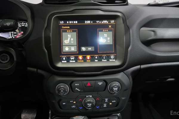 2022 Jeep Renegade с пробегом 15 720 км