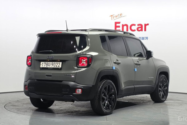 2022 Jeep Renegade с пробегом 25 323 км