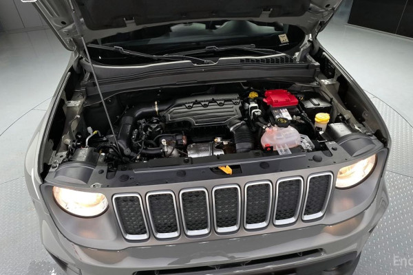 2022 Jeep Renegade с пробегом 25 323 км