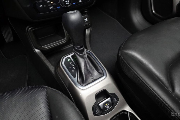 2022 Jeep Renegade с пробегом 25 323 км