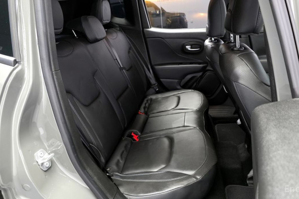 2022 Jeep Renegade с пробегом 25 323 км