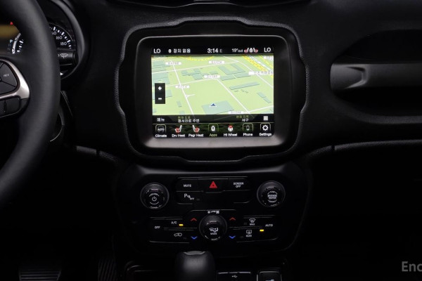 2022 Jeep Renegade с пробегом 25 323 км