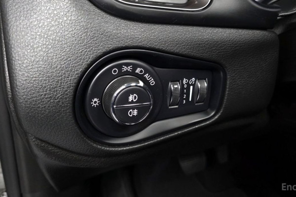 2022 Jeep Renegade с пробегом 25 323 км