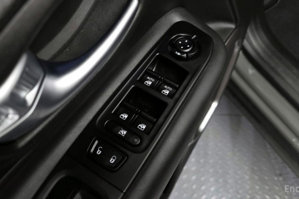 2022 Jeep Renegade с пробегом 25 323 км