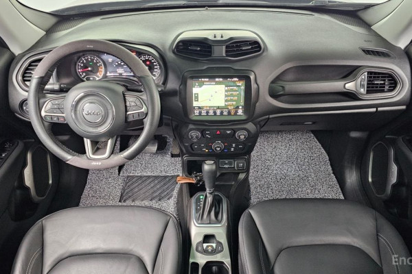 2022 Jeep Renegade с пробегом 24 862 км