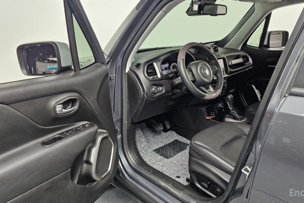 2022 Jeep Renegade с пробегом 24 862 км