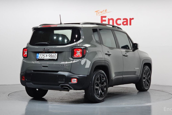 2022 Jeep Renegade с пробегом 36 546 км