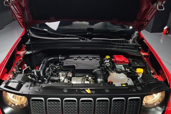 2022 Jeep Renegade с пробегом 41 716 км