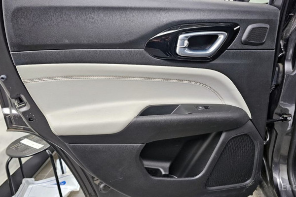 2022 Jeep Compass с пробегом 33 547 км