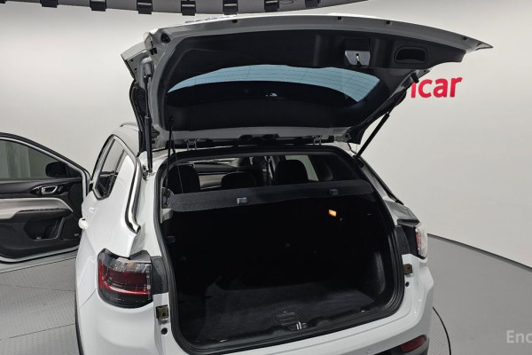 2022 Jeep Compass с пробегом 77 707 км