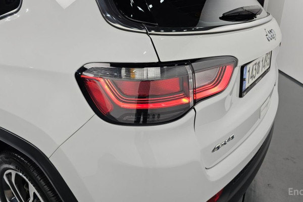 2022 Jeep Compass с пробегом 77 707 км