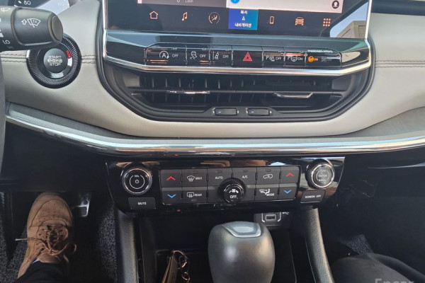 2022 Jeep Compass с пробегом 33 232 км