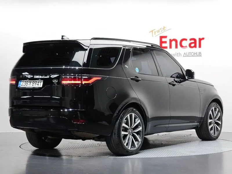 2022 Land Rover Discovery с пробегом 35 391 км