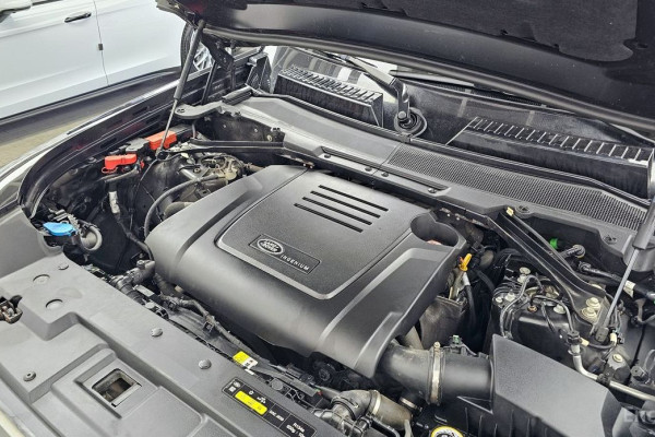 2022 Land Rover Defender с пробегом 53 947 км