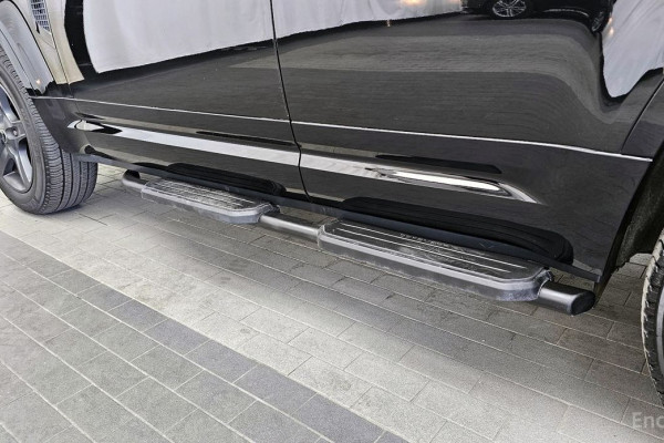 2022 Land Rover Defender с пробегом 53 947 км