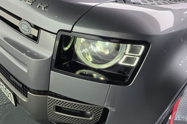 2023 Land Rover Defender с пробегом 51 357 км