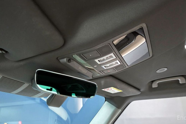 2023 Land Rover Defender с пробегом 51 357 км