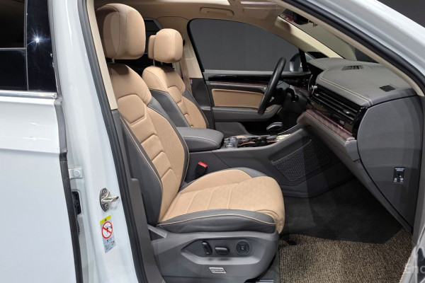 2024 Volkswagen Touareg с пробегом 16 699 км