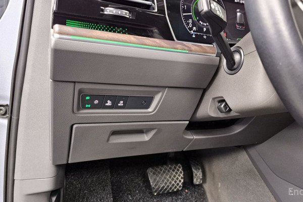 2021 Volkswagen Touareg с пробегом 76 980 км