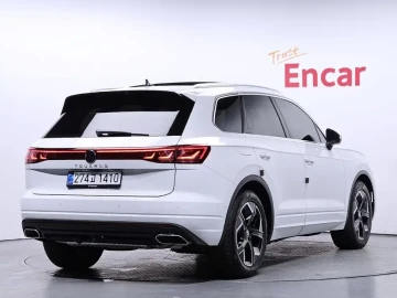 2024 Volkswagen Touareg с пробегом 16 266 км