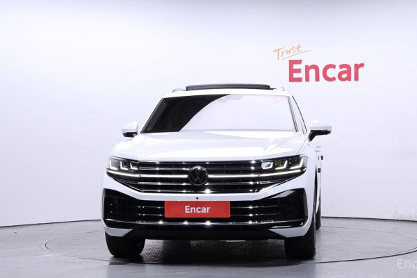 2024 Volkswagen Touareg с пробегом 16 266 км