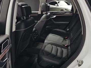 2024 Volkswagen Touareg с пробегом 16 266 км