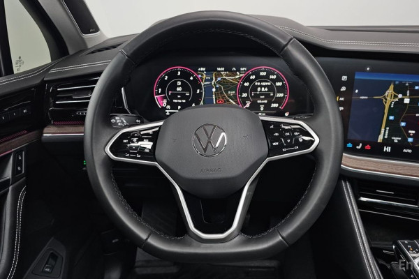 2024 Volkswagen Touareg с пробегом 16 266 км