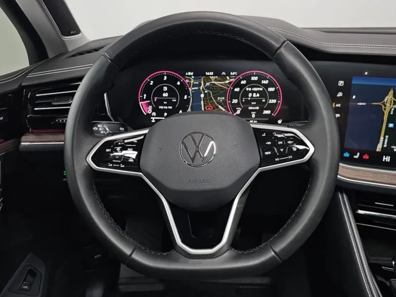 2024 Volkswagen Touareg с пробегом 16 266 км