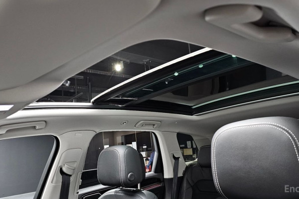 2024 Volkswagen Touareg с пробегом 16 266 км